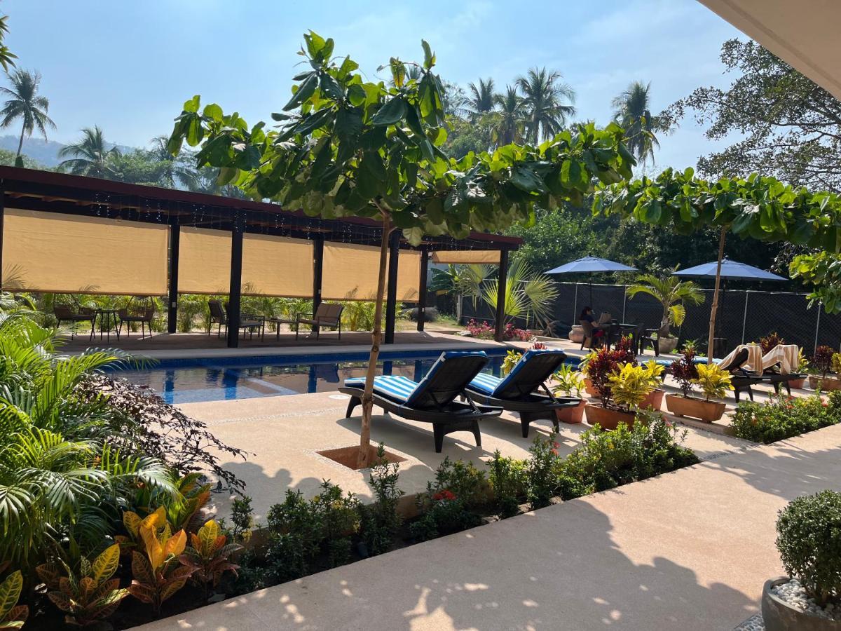 Natura Hotel & Villas Zihuatanejo Exterior foto